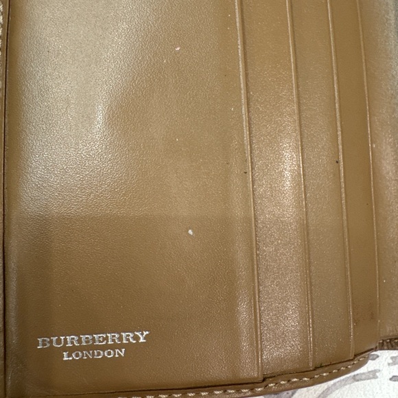 Burberry London-Nova Check Pattern Compact Wallet - Picture 4 of 13